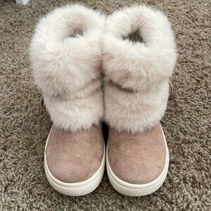 Cynthia Rowley winter boots